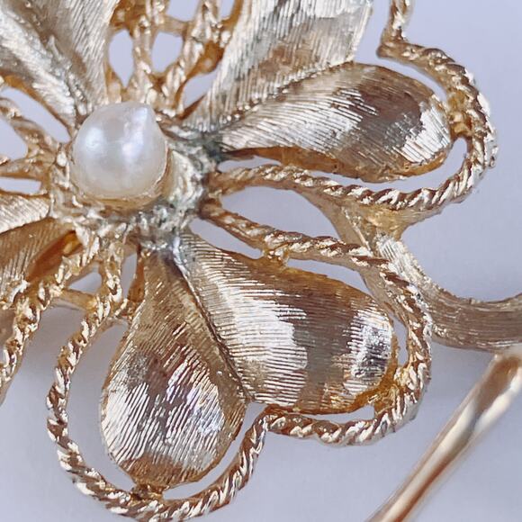 VTG Lot of 3 Brooches Mid Century Clover and Wishbone Faux Pearl Rhinestone - Picture 6 of 13